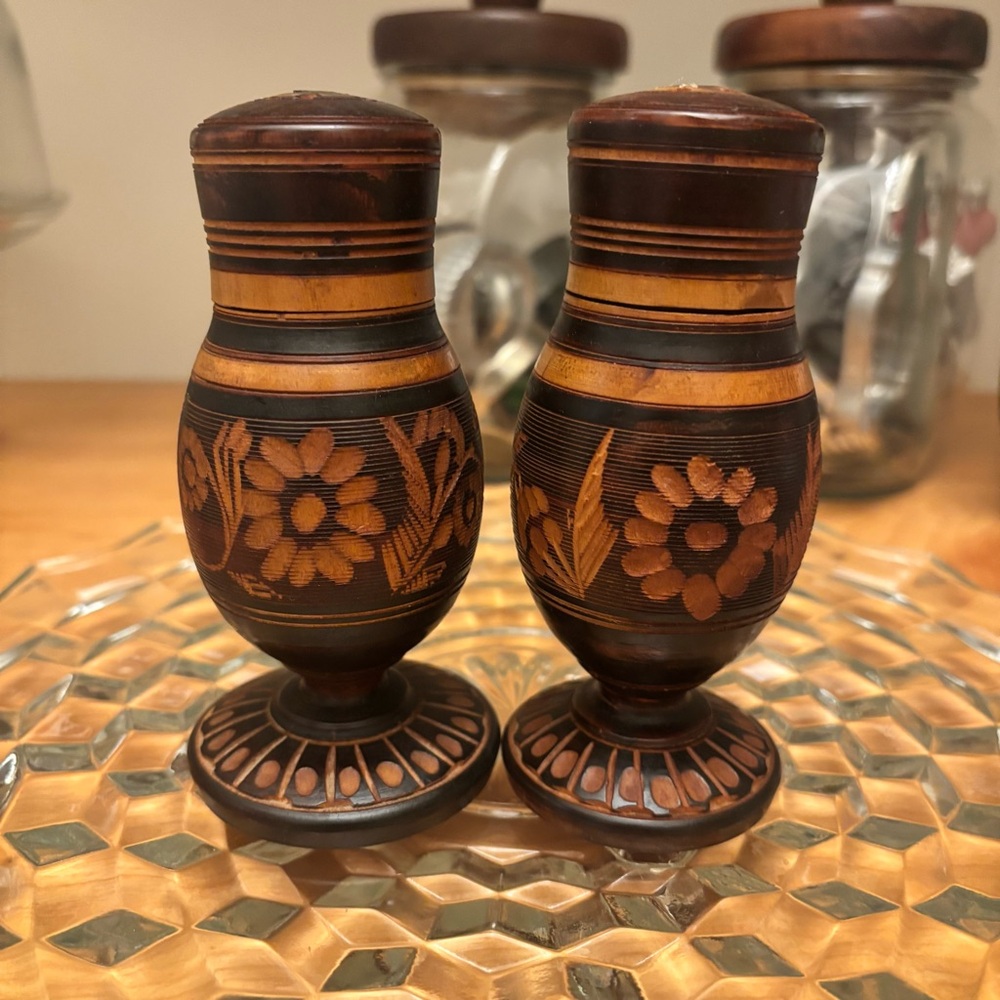 Vintage Handcrafted Wooden Salt and Pepper Shakers Embellished w Floral Pattern